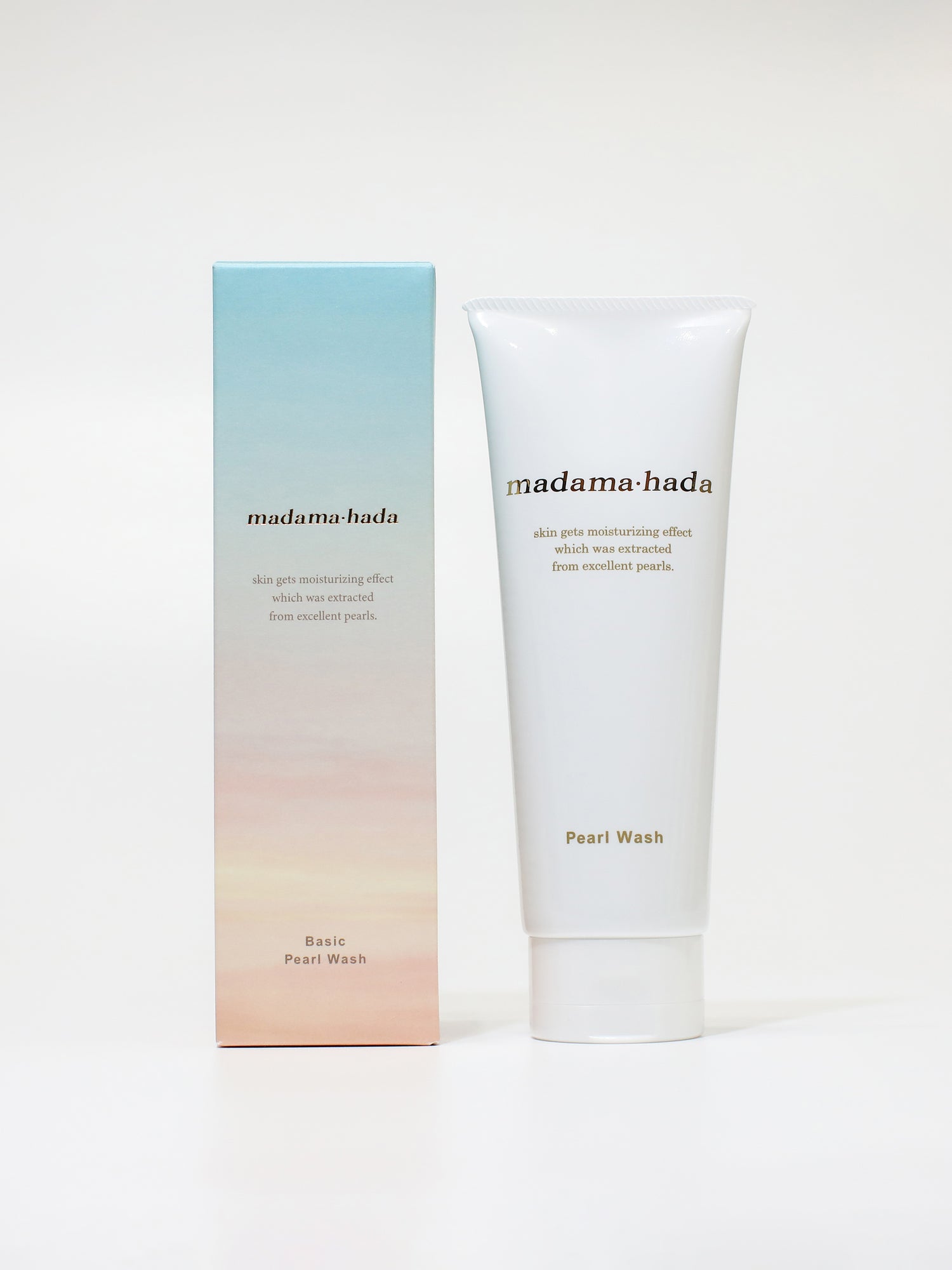 madama･hadaパールウォッシュの商品と外箱の画像
